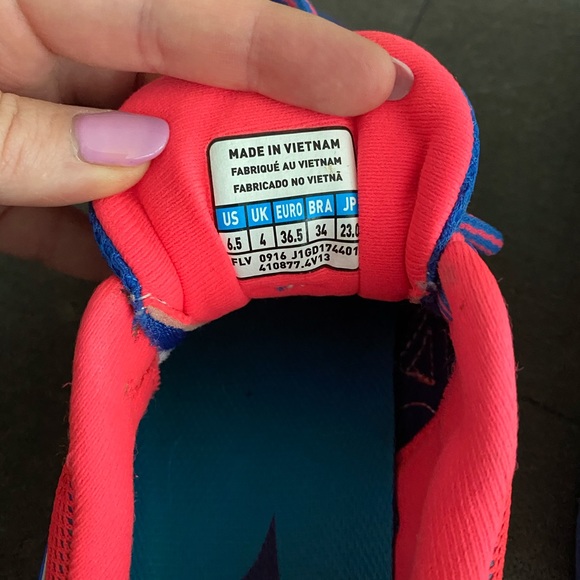 Mizuno Wave Inspire 13 Running Shoe - Picture 4 of 6